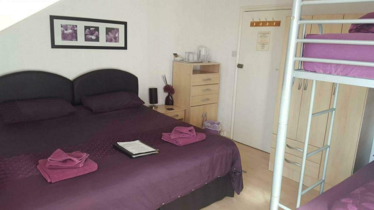 סקארבורו Hallam Guest House מראה חיצוני תמונה